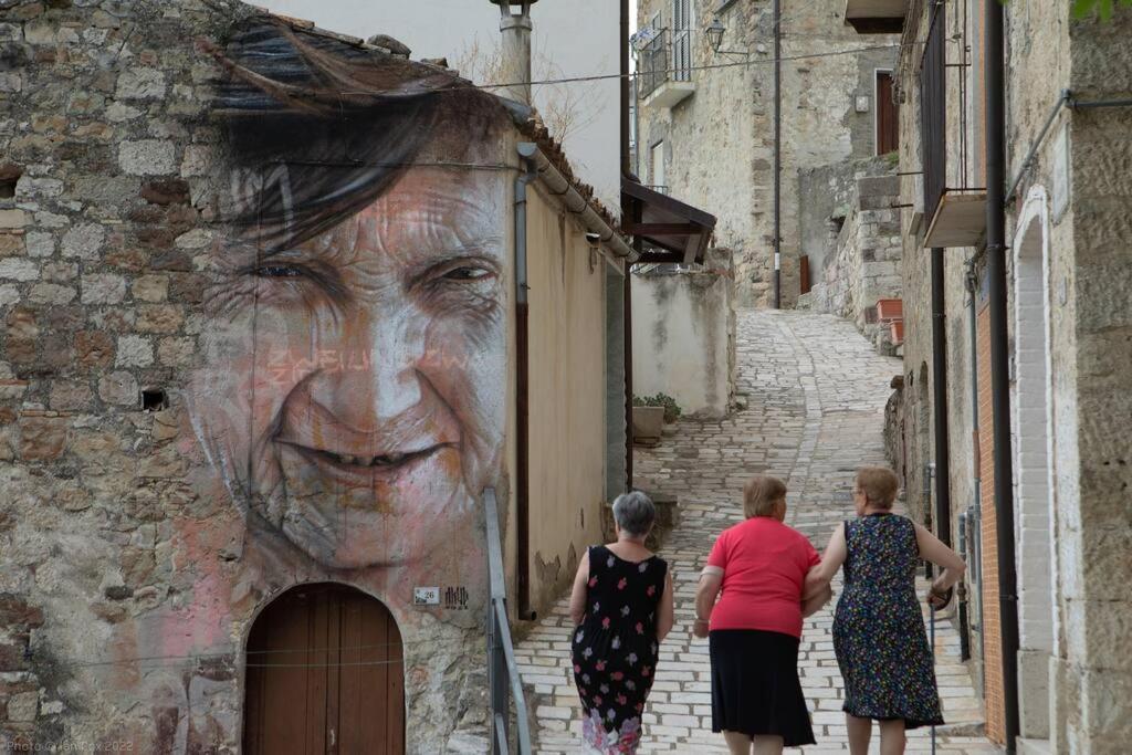 Civita Campomarano Da Nonna Idaヴィラ エクステリア 写真